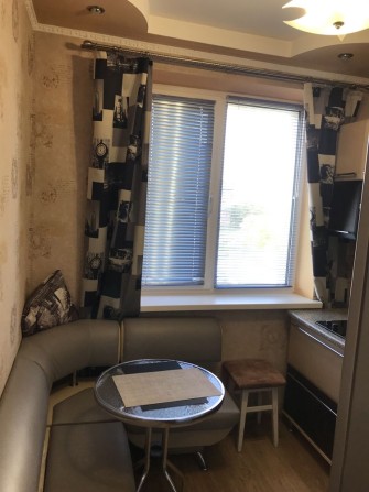 Продам квартиру власник - фото 1