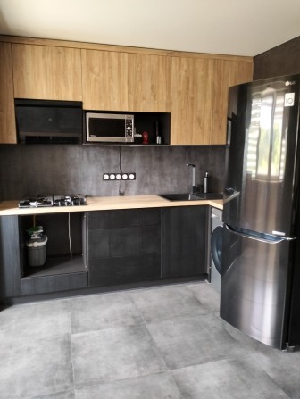 Найкраща 1к з А/о,  з ремонтом та меблями в новобудові в центрі міста! - фото 1