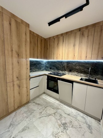 Продається 2км квартира, вул. Злуки - фото 1