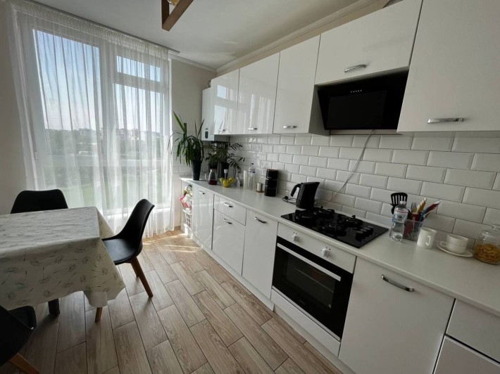 Продаж 2-кімнатної квартири вул. Білогірська - фото 1