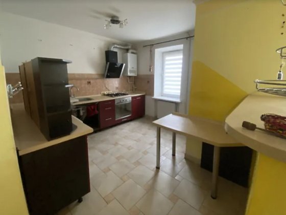 Продаж 4к квартири на вул. Золотогірська Тернопіль