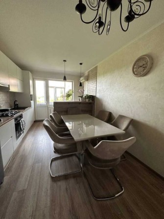 Продаж преміальної 4-х кімнатної квартири - фото 1