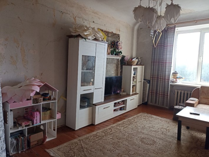 Продам 3 кімнатну елітну "Сталінку".Торг! - фото 1