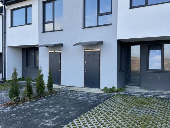 Продам таунхаус, район «На Щасливому» Ровно