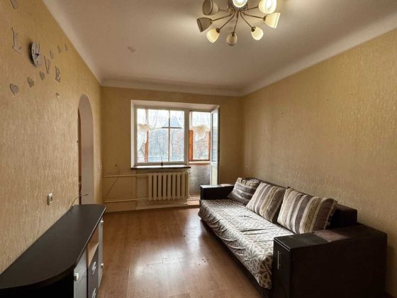 ПРОДАЖ! 2к.кВ. р-н Подол, зуп. Оптика. Полтава