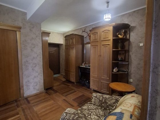 Продається 3-х кімнатна квартира в центрі міста Ровно