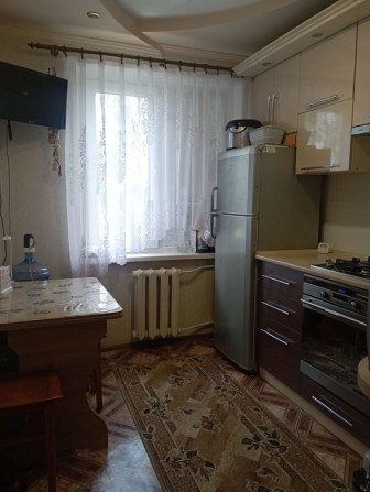 Продам 2-х кв. Інгулець. - фото 1