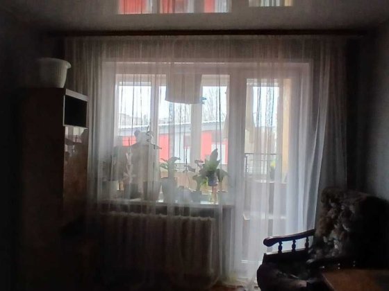 Продам 3 кімнатну квартиру на зарічному , вул. Електрозаводська Кривий Ріг