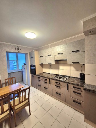 √ Продаж 3 кімнатної квартири з додатковою кімнатою ( вставкою ) - фото 1