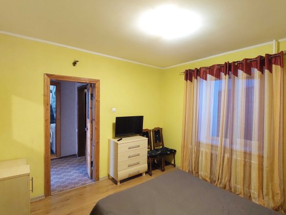 Продаж трикімнатної квартири в 14 поверхівці. Дзержинка Кривой Рог