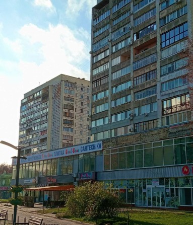 Самий Центр,3 поверх,2кімнатна квартира - фото 1