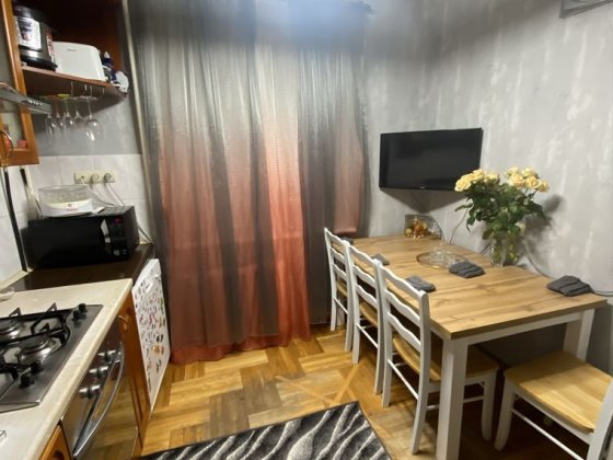 Продам 4-к квартиру Суми