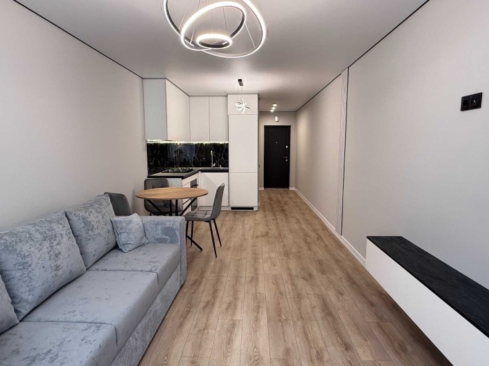 Продаємо стильну 1 кімнатну квартиру (смарт) - фото 1