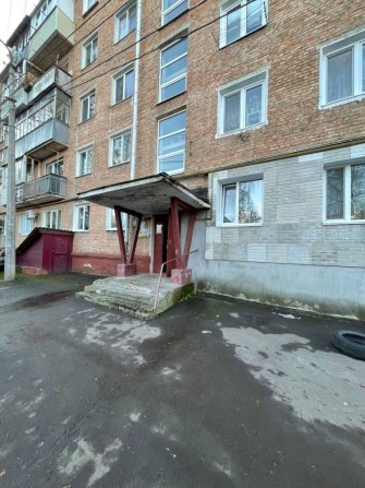 Продам трикімнатну квартиру р-н кільце Дружба вул.Відінська - фото 1