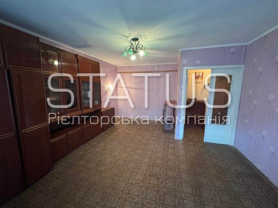 Продаж 1-кімнатної квартири. Поділ. Середній поверх Полтава