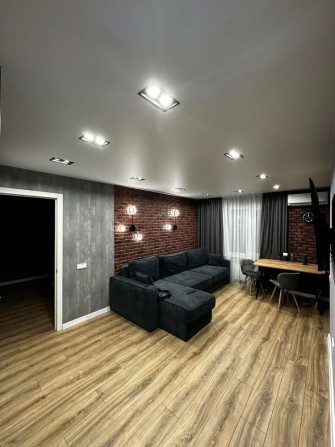 Центр Стадион 3к 70 000$ - фото 1