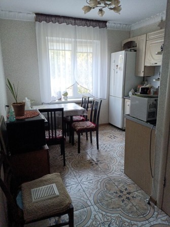 Продам квартиру 1 кімнатну вул.Лавреньова 1/9пан., 36/18/9 - фото 1