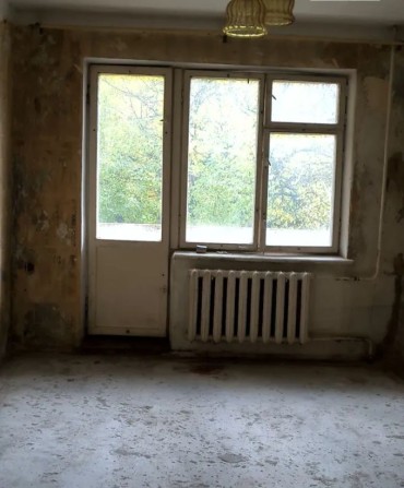 8 Продаж 2кім. Без ремонту - фото 1