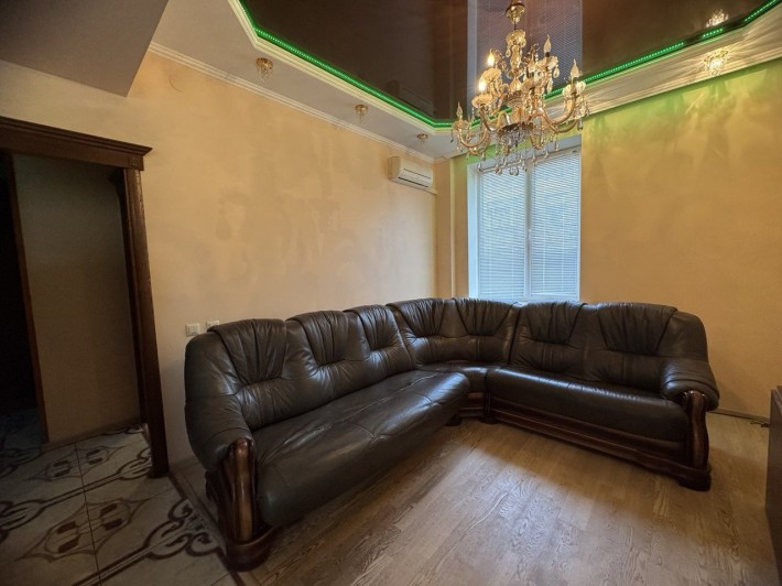 Продам сталінку з індивідуальним опаленням - фото 1