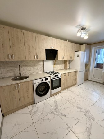 1к з автономкою біля озера Чеха - фото 1