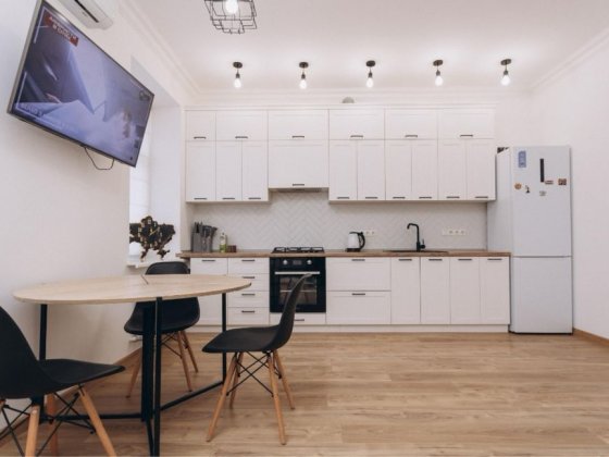 Продам ексклюзивну 2 кімнатну квартиру в центрі міста Сумы