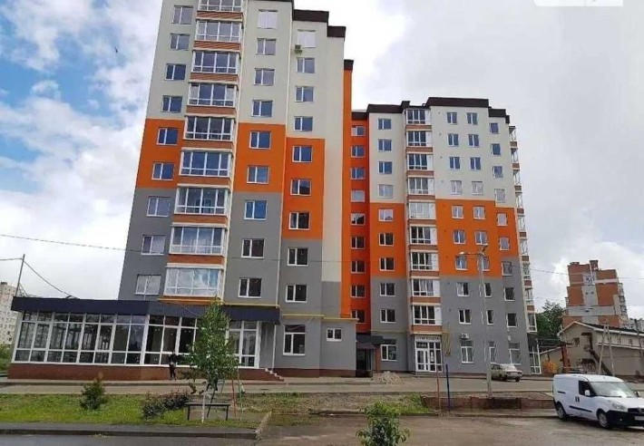 Продаж 2-кімнатної квартири по вул. Г. Крут (ЖК Топаз) - фото 1