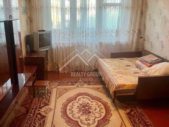 Продаж 2к 4/5 ,на 17-м  квартале Кривий Ріг