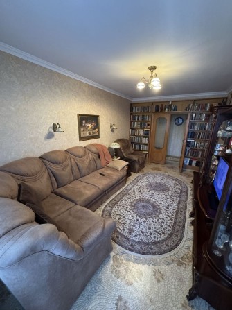 3х комнатная квартира 4/9 Таврический - фото 1