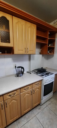 Продам трикімнатну квартиру в центрі - фото 1