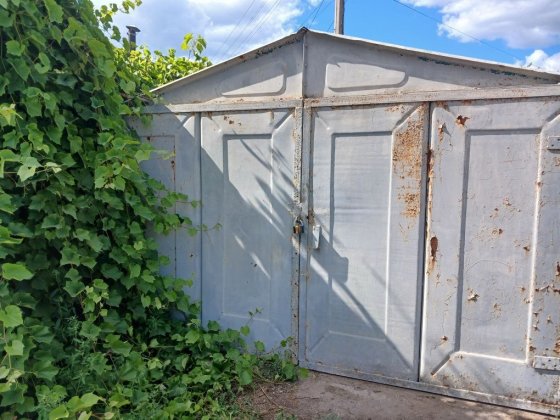 Продам металевий гараж Кременчуг