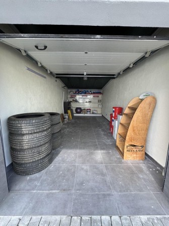 Продам гараж біля ТЦ “Епіцентр” - фото 1