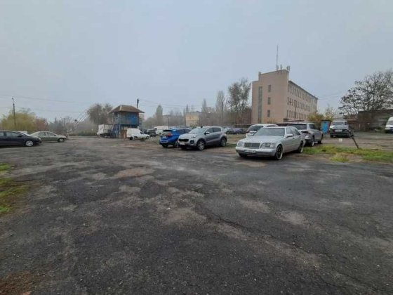 Автостоянка,  1 901 кв. м, вул. Спасівська, 5А Кривой Рог