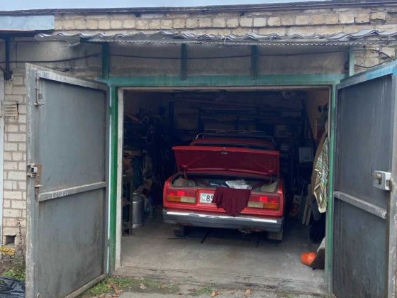 Продам гараж в гарному стані в Інгулець Кривий Ріг Кривий Ріг