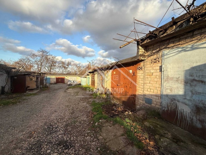 Продається гараж у кооперативі “Зоря”, район БМВ, Кривий Ріг - фото 1