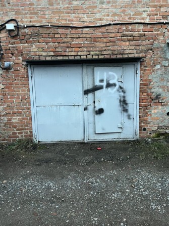 Гараж в гаражному кооперативі (Октябрський) - фото 1