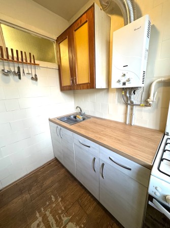 Продам 2-х квартиру вал. Металургів - фото 1