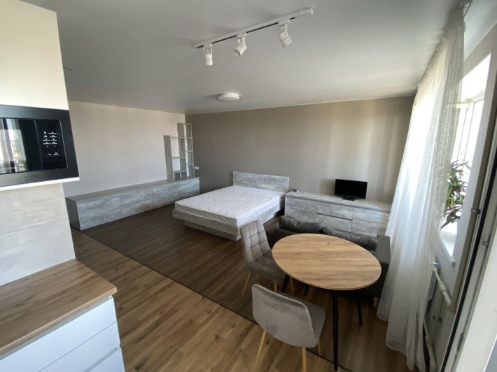 Нова 1к.кв (студія) на вул. Покришева, Таврійський м-н - фото 1