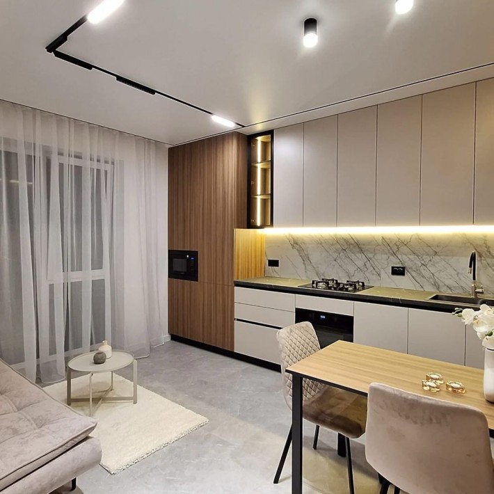 Продається сучасна 1 кімнатна квартира на Дружбі біля парку - фото 1