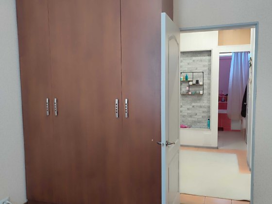 Продам трёхкомнатную квартиру с автономным отоплением . Кривий Ріг