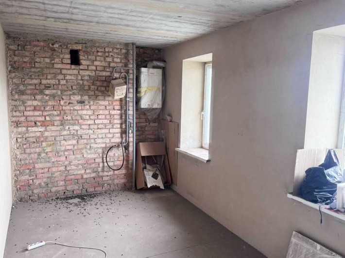 Сади 3 , 1к  квартира 41м2 4 поверх котел - фото 1