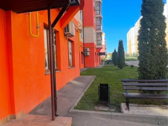 Продається 3-кімнатна квартира на Щасливому Ровно