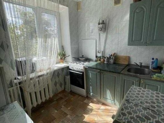 У продажу трикімнатна квартира Полтава