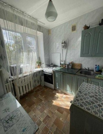 У продажу трикімнатна квартира - фото 1