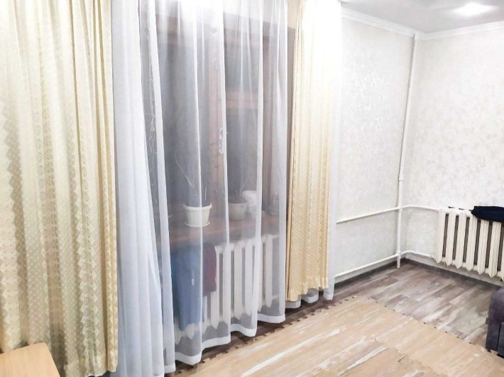 Продаж 2-кімнатної квартири
вул. Петропавлівська - фото 1