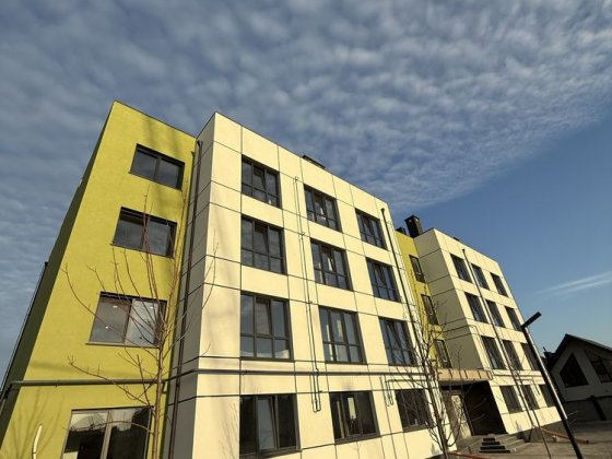 Продаж новобудова район льонокомбінату Ровно