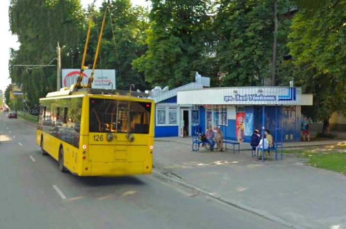 Фурманова (Лялі Убийвовк) 2 Кімнатна Квартира. Під Ремонт. Центр 7хв. - фото 1