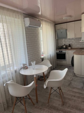 Продаж 3-кімнатної квартири з євроремонтом, м. Херсон, район ХБК - фото 1