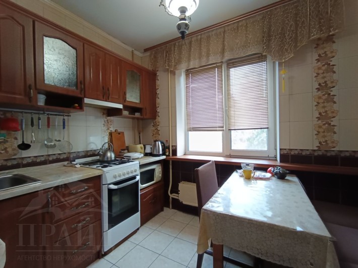 Продам сімейну квартиру на ідеальному поверсі - фото 1