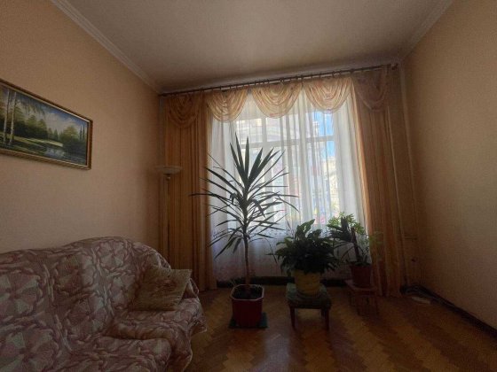 3 кімнатна квартира в центрі міста бульвар Т.Шевченка Тернополь