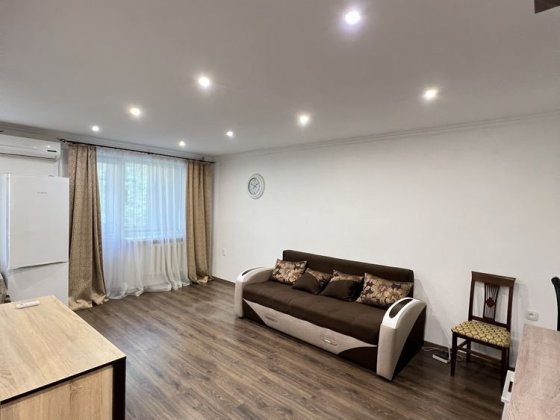 Продам 2к.квартира з газовим котлом. Меблі та техніка. Ушакова. Торг Херсон